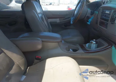 1998 Lincoln Navigator z USA, uszkodzony, nr VIN 5LMPU28L7WLJ18530